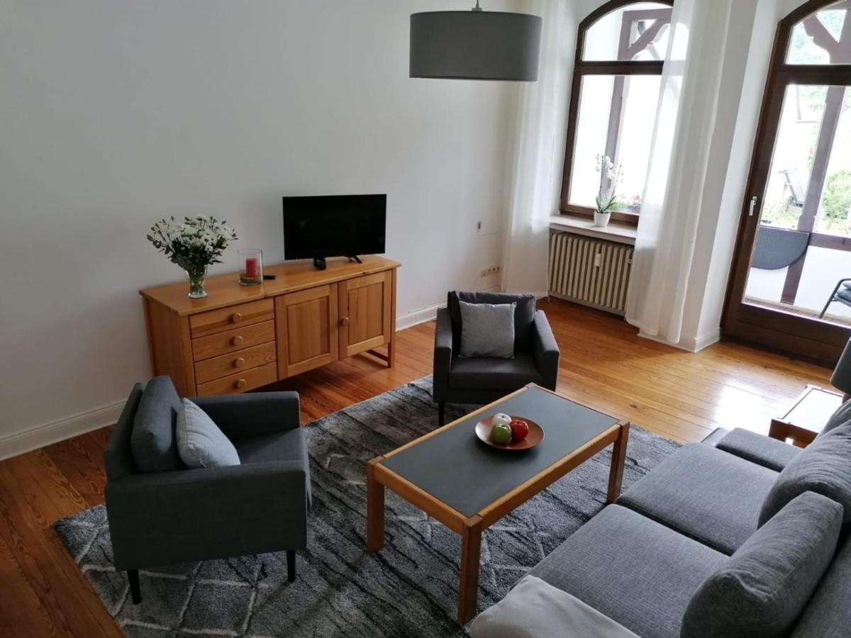 Mosel-Ferienwohnung Bewo Бернкастель-Кюс Экстерьер фото