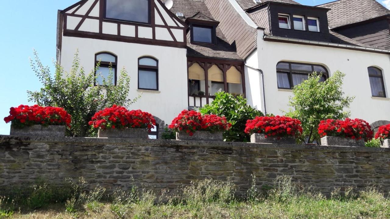 Mosel-Ferienwohnung Bewo Бернкастель-Кюс Экстерьер фото